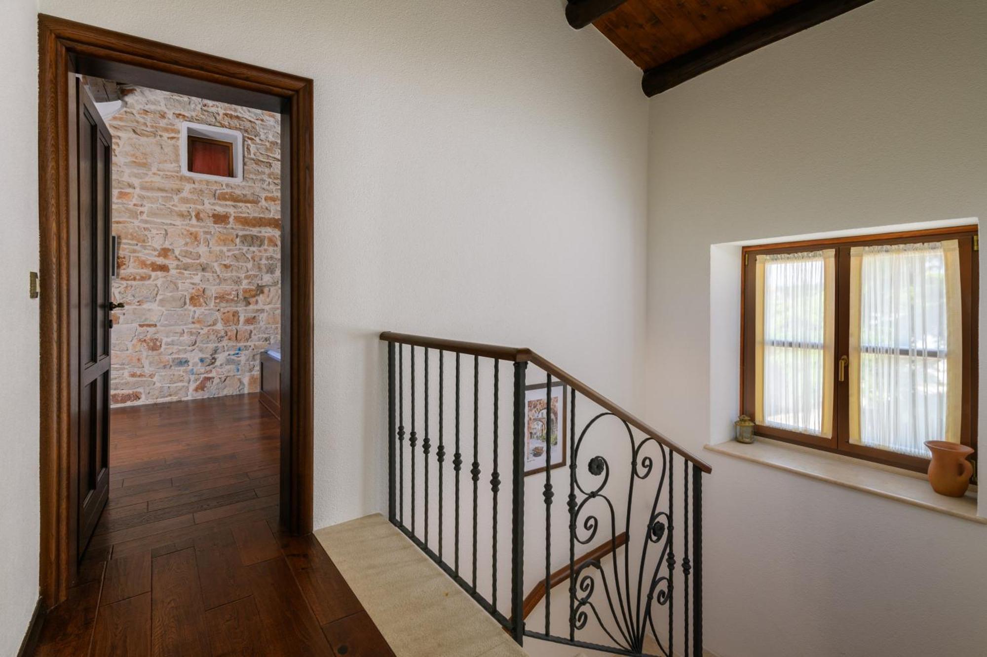 Villa Gina Valtura Exterior photo