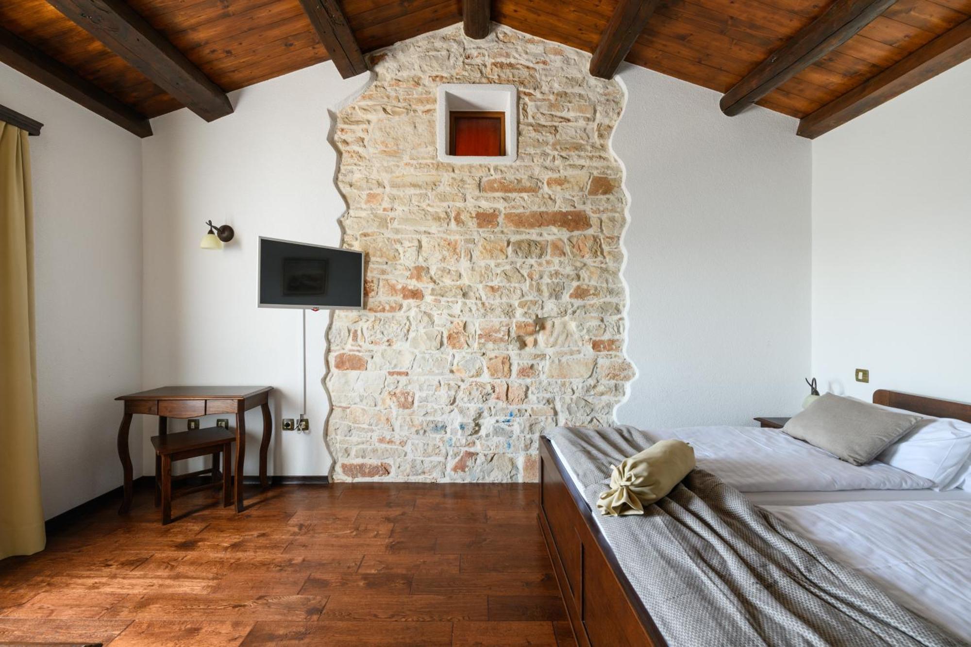 Villa Gina Valtura Exterior photo
